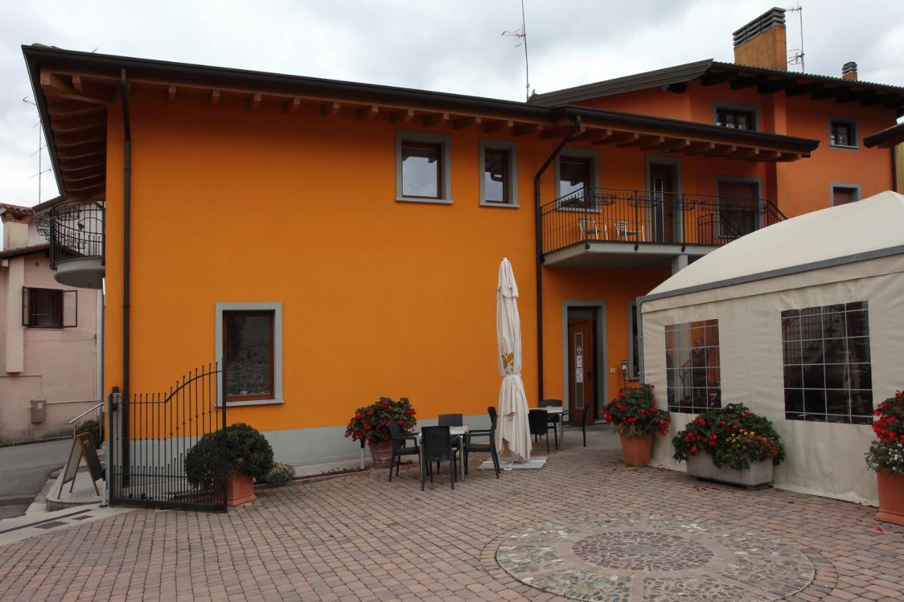 Al Posto Giusto Hotel Nimis Eksteriør billede